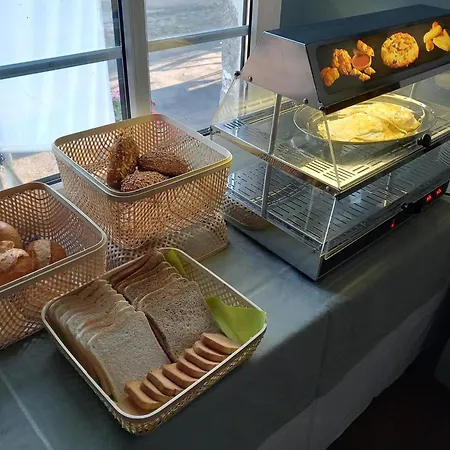 ベッド・アンド・ブレックファスト Feische Hellefeld