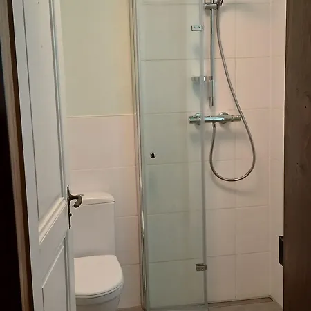 Panzió Feische *